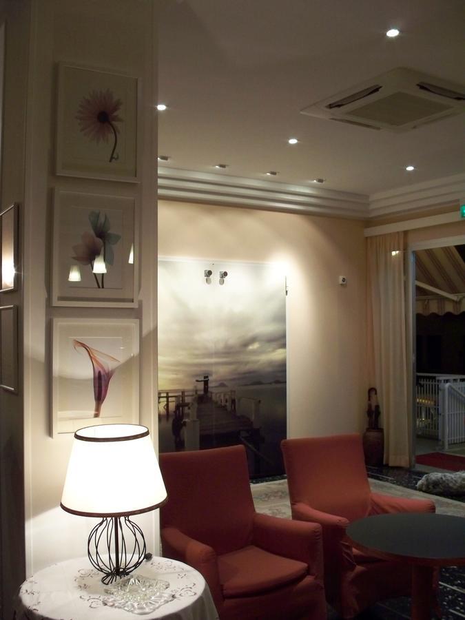 Hotel D'Annunzio 카톨리카 외부 사진